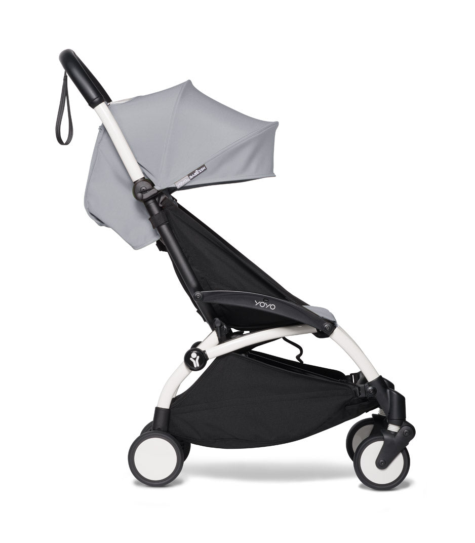 Coche 6+ | Yoyo | Chasis Blanco | Asiento Stone